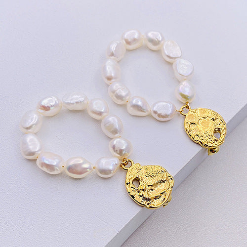 Natural Baroque Pearl Earrings New Trendy Fashion Cold Wind Bohemian Lighthouse Earrings New Products