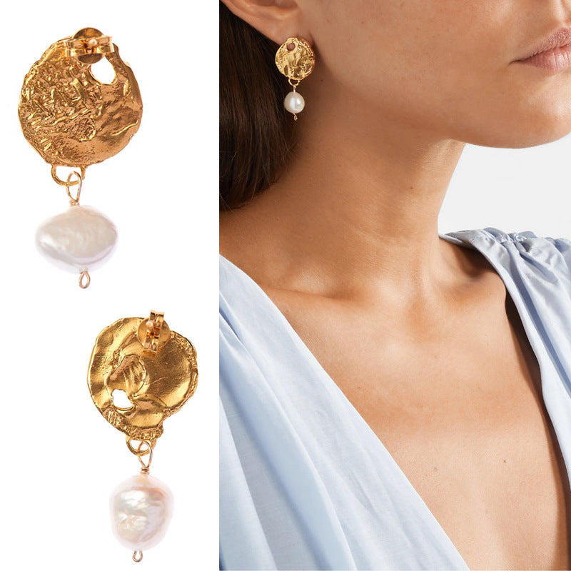 Natural Baroque Pearl Earrings New Trendy Fashion Cold Wind Bohemian Lighthouse Earrings New Products